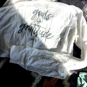 TIU white crop long sleeve with hoodie top